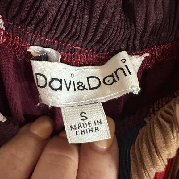 Davi & Dani Blouse Flowy Boho Cottagecore Lined Bell Sleeve Women's Size Small - Picture 8 of 8